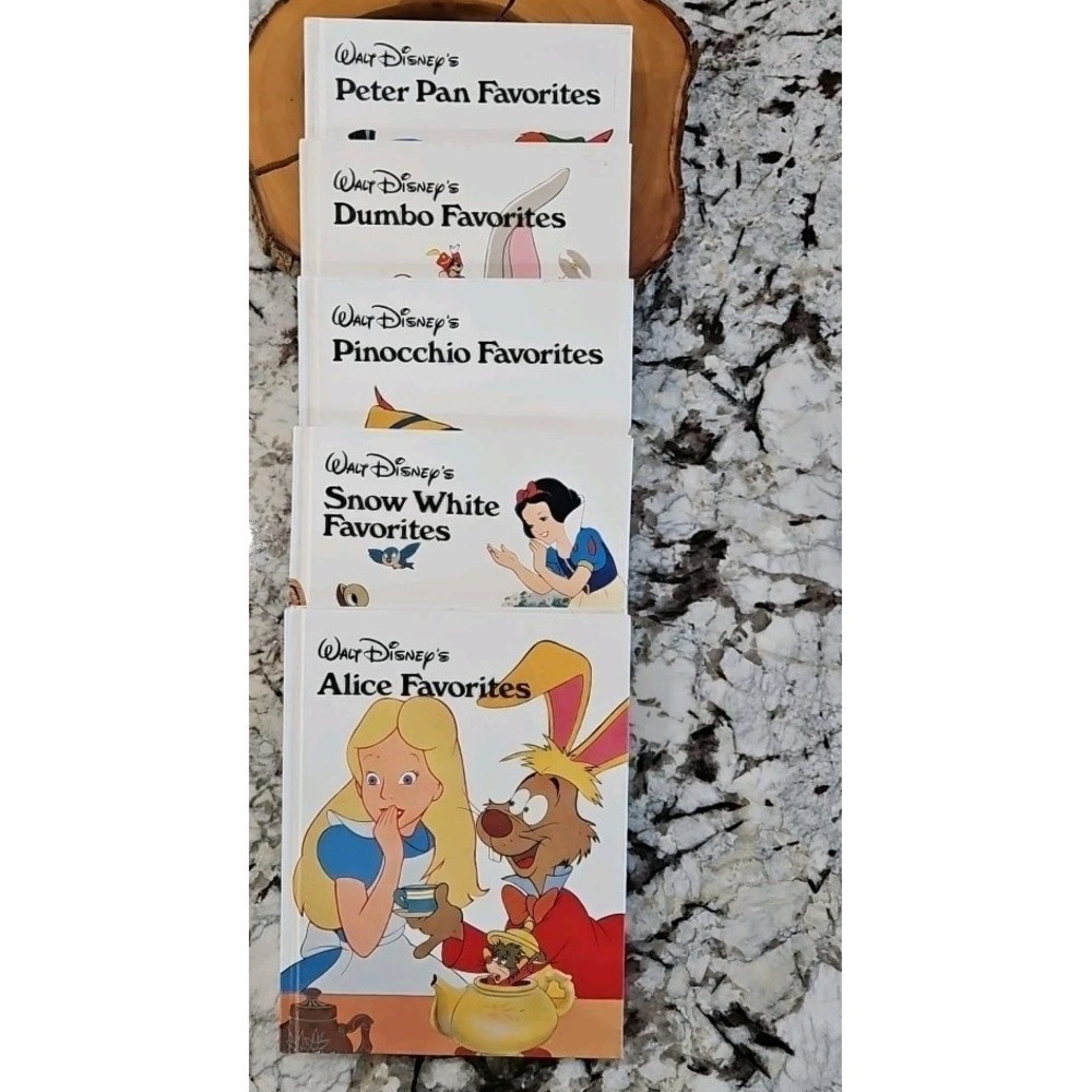 Vintage SET‎ OF 5  Walt Disney Books - Hardcover, 1973 Danbury Press EXCELLENT!! - Picture 2 of 16